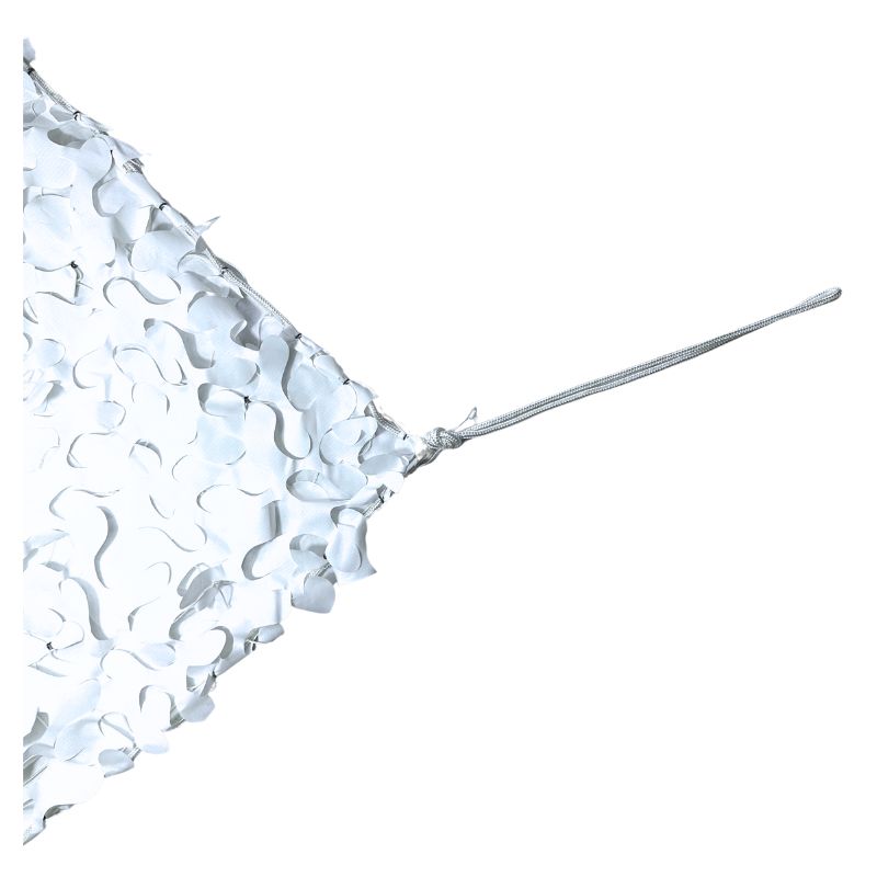 Wit driehoekig camouflagenet