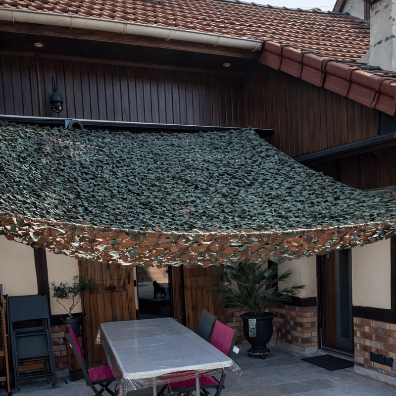 Militair driehoekig camouflagenet