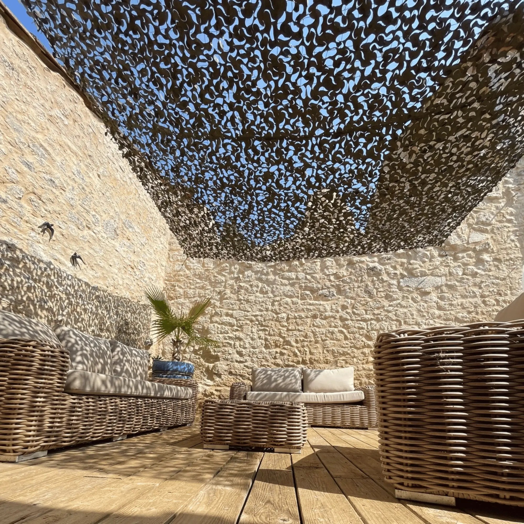 Woodland camouflagenet